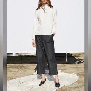 Shana Mote Toteme Cream Button-Back Blouse